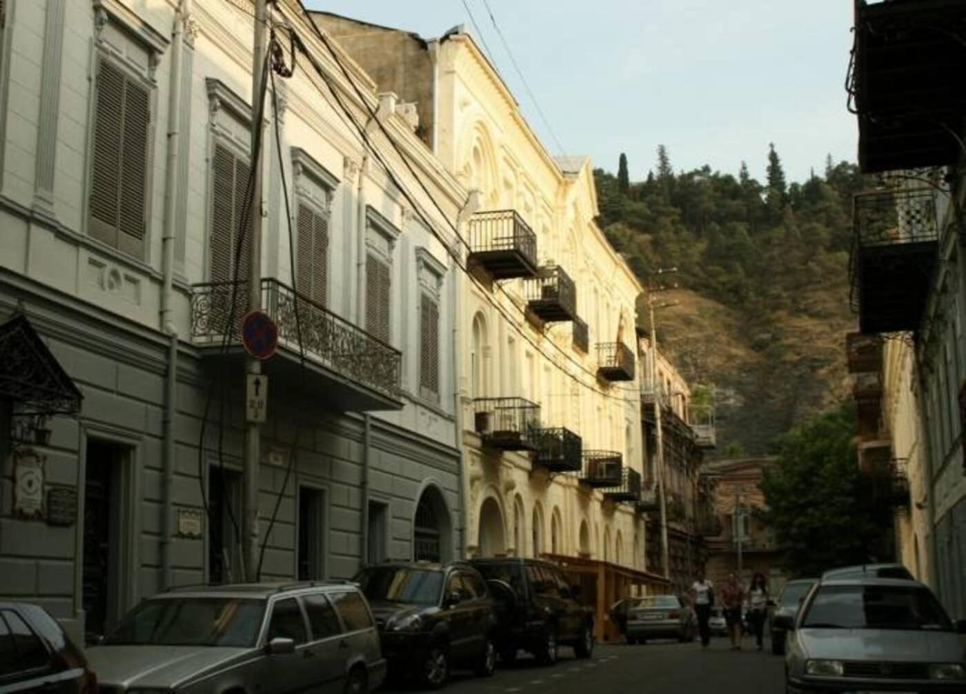 Art Hotel Tabidze 第比利斯 外观 照片