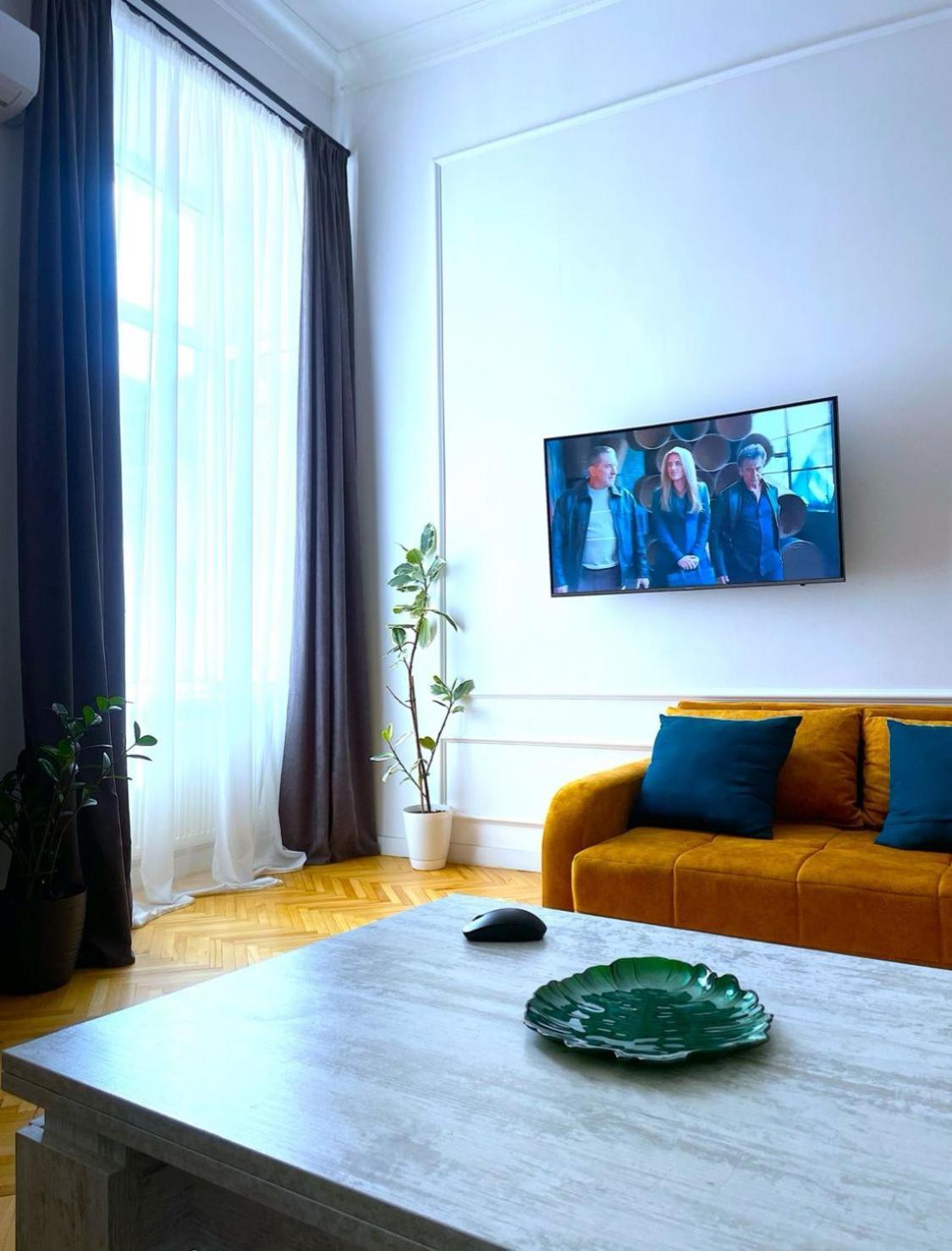 Art Hotel Tabidze 第比利斯 外观 照片